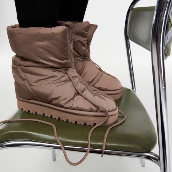 BOOTS Ankle Laced Nylon Boots - Picture 4 of 4